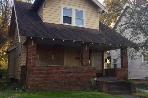 313 W Delaware