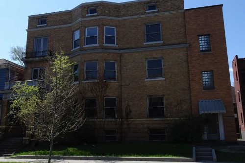 633 West Bancroft