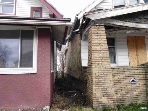 08 53877 1438 Buckingham Demo L2 005