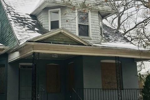 1131-Oakwood