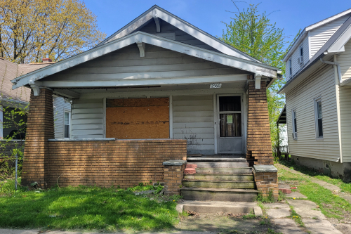 2560 Foraker