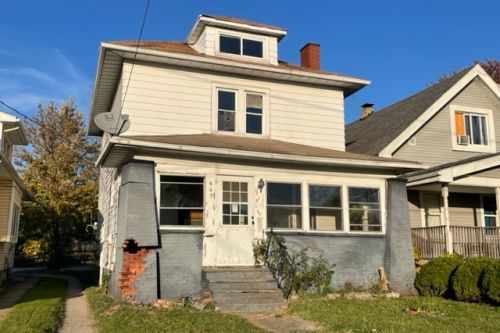 603 Dearborn