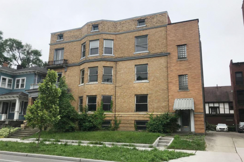 633-bancroft