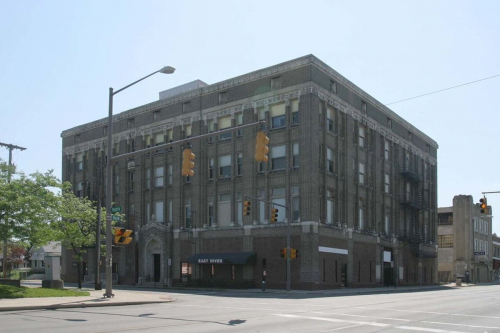 401 S Main