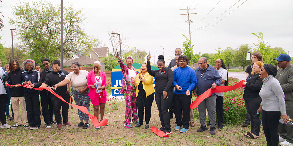 Web 20250513 Junction Gateway Ribbon Cutting 01